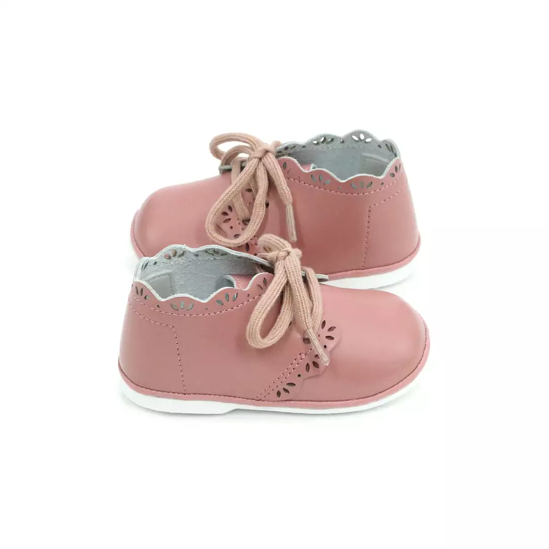 Bella Scalloped Bootie (Baby)