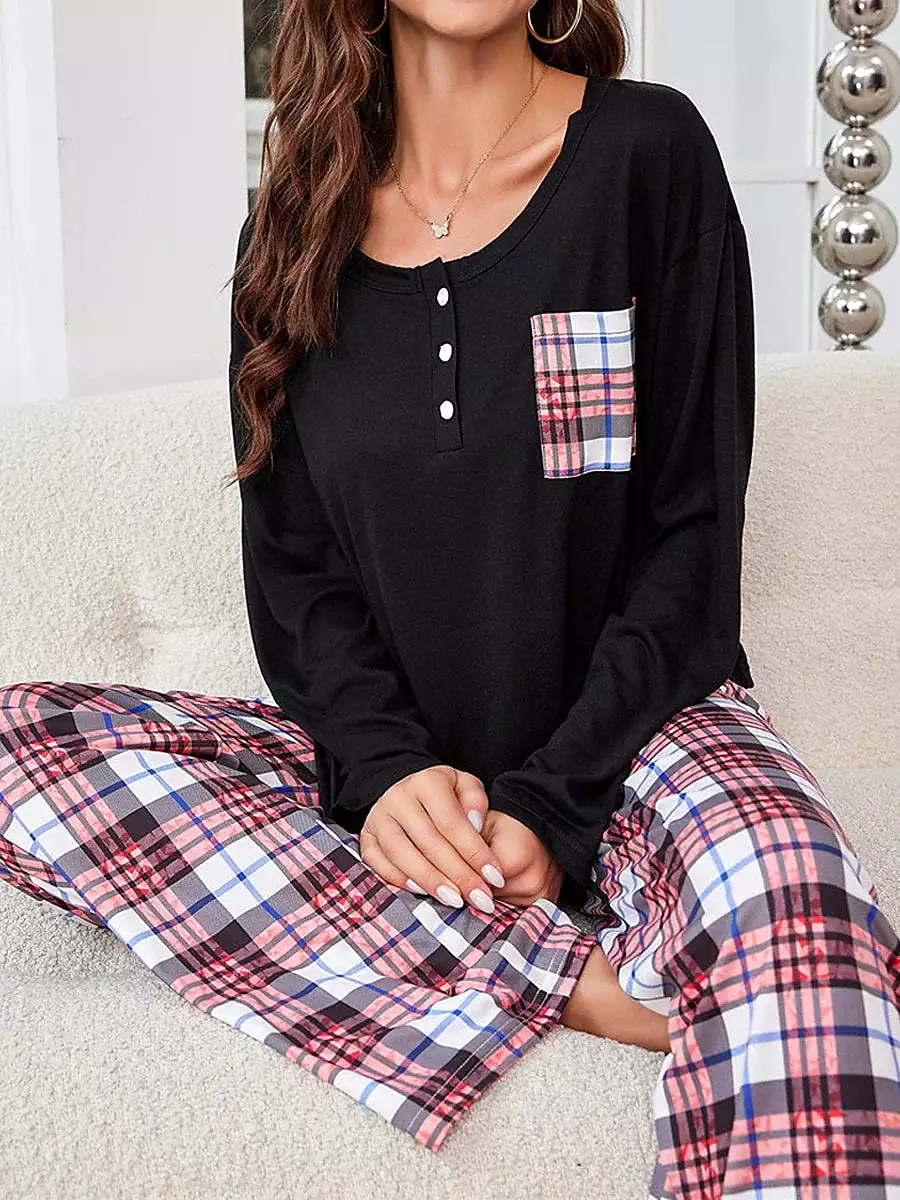 Cozy Women's Flannel Pajamas Set with Grid / Plaid Design and Crew Neck T-shirt for Comfortable Fall and Winter Lounge