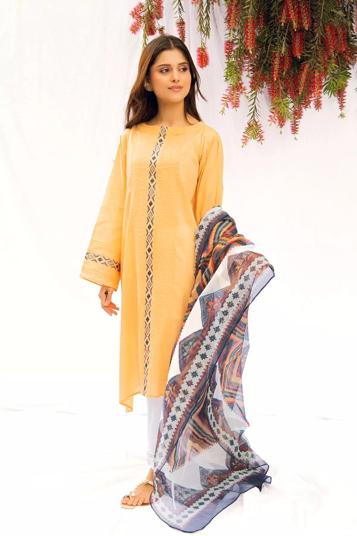 EMBROIDERED SHIRT WITH DUPATTA