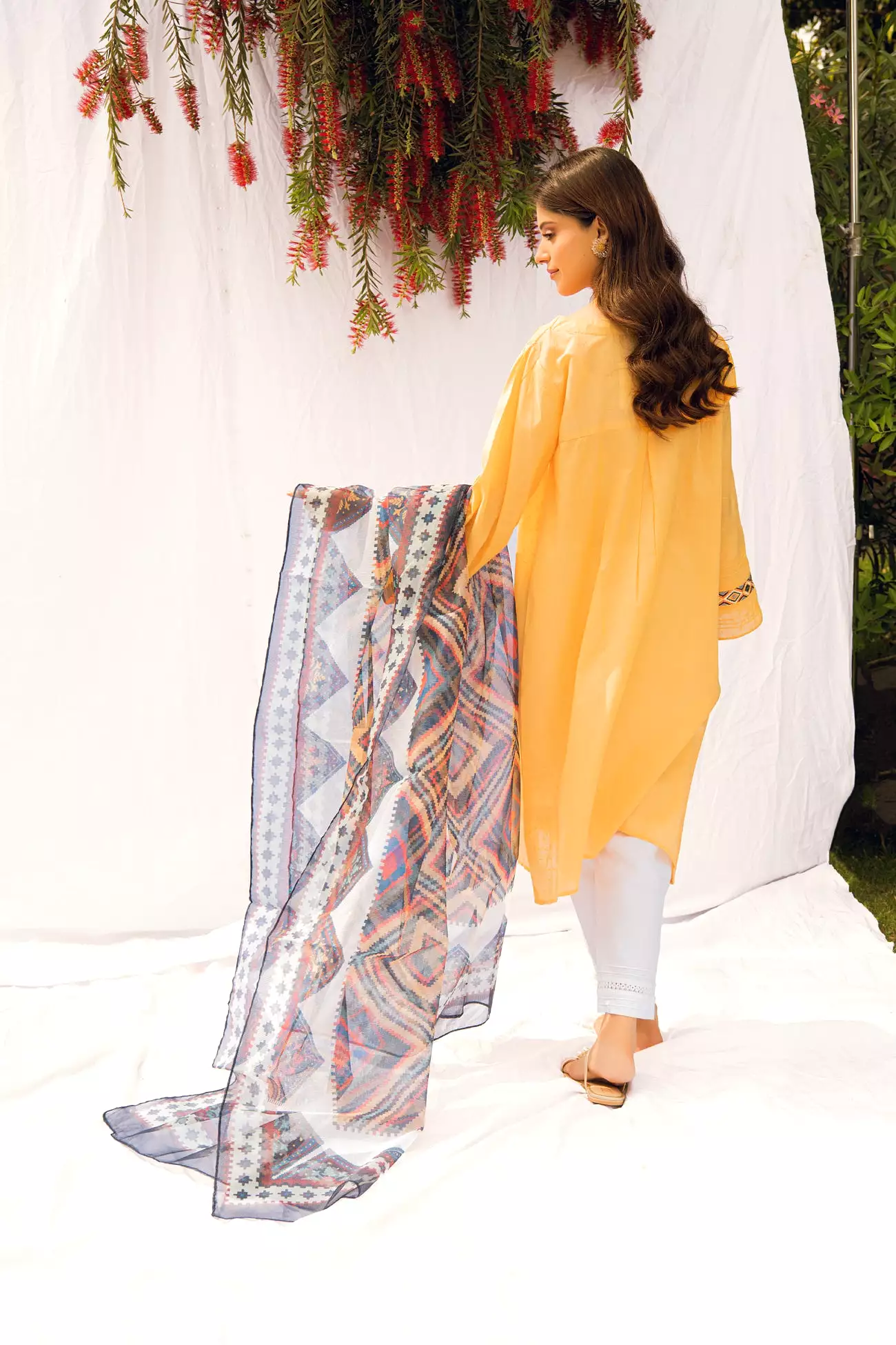 EMBROIDERED SHIRT WITH DUPATTA