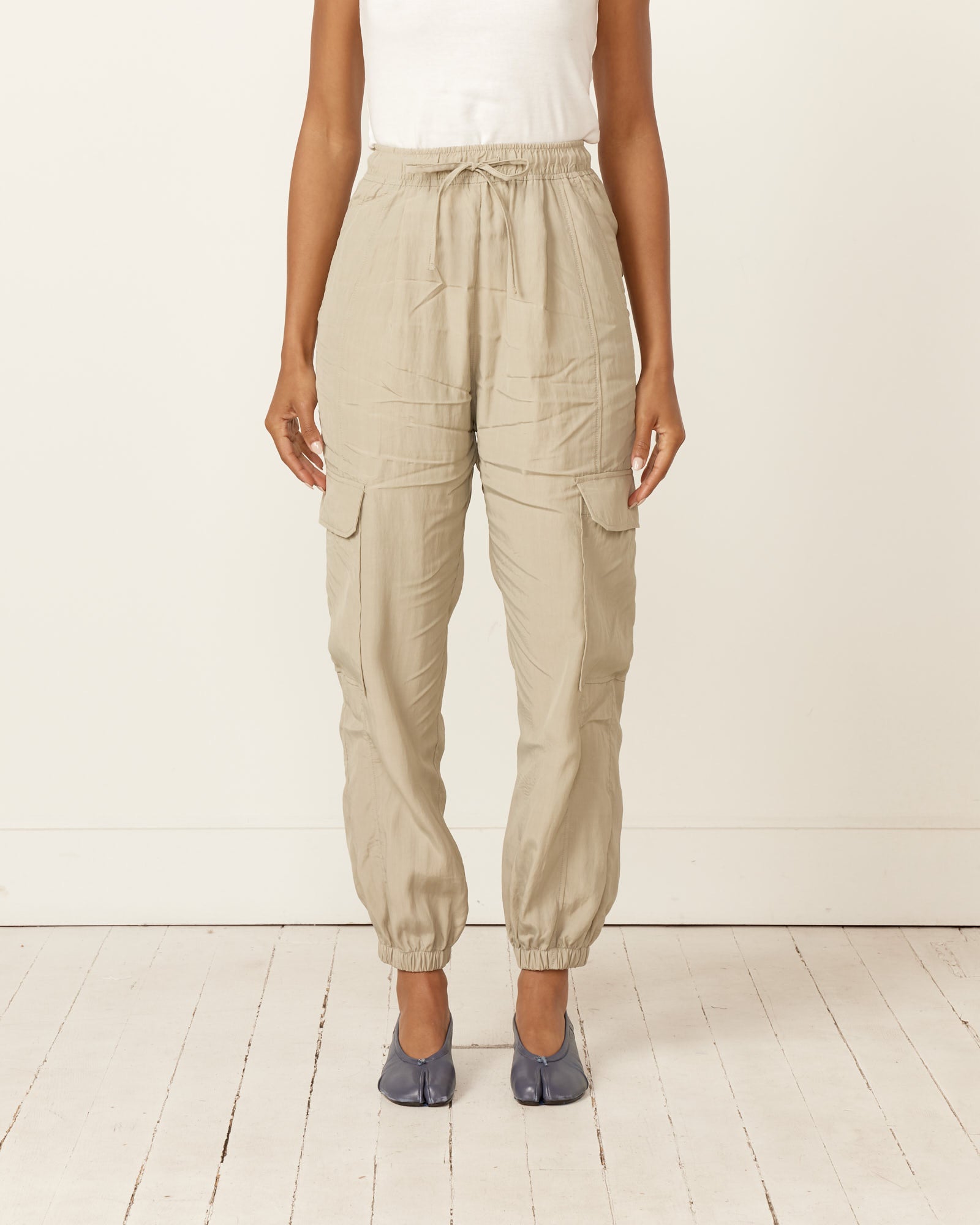 Lightweight Cargo Pant in Mint