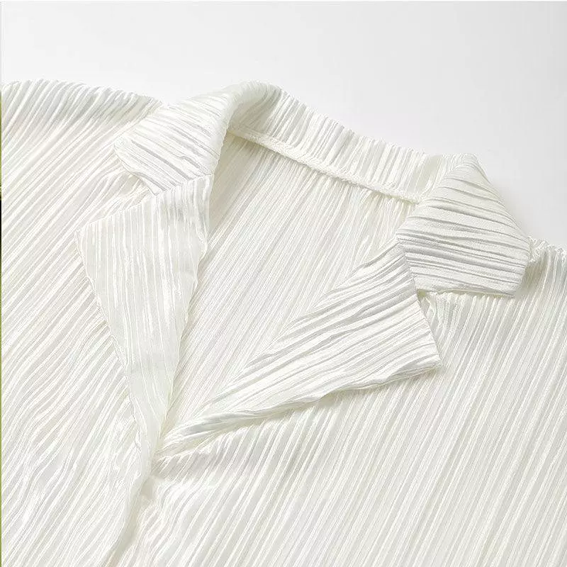 Pleated Loose Shirt