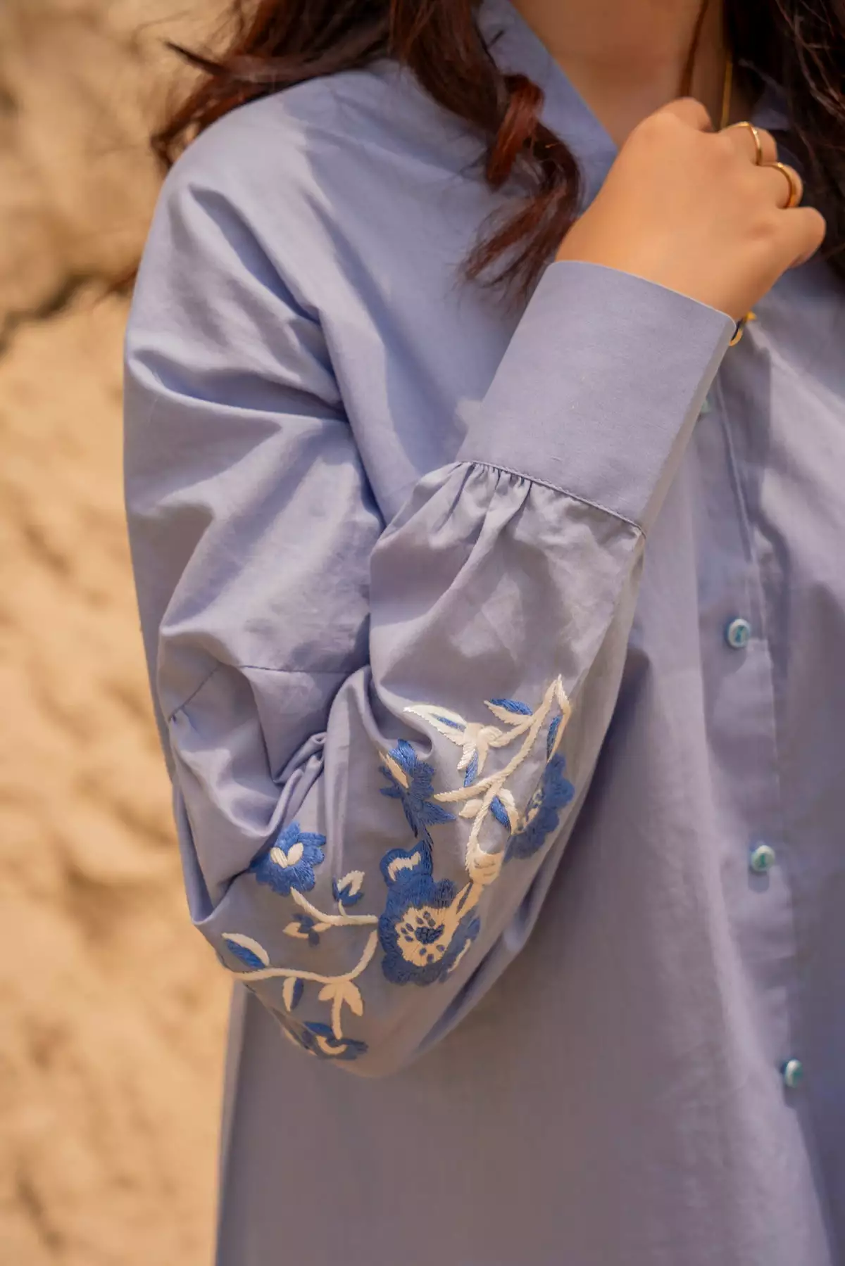 SLEEVE EMBROIDERED BUTTON DOWN SHIRT